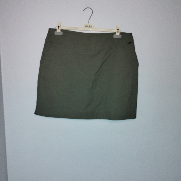 S.C& CO Women's short-Skort Size 16 - Picture 12 of 12